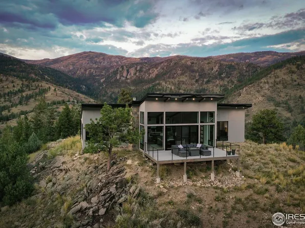 1068 Elkridge Dr, Glen Haven, CO 80532