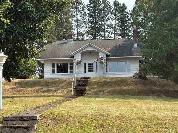 605 Magnetic St, Hurley, WI 54534