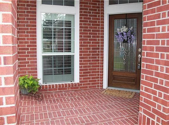 5th image of 1707 Magnolia Lk