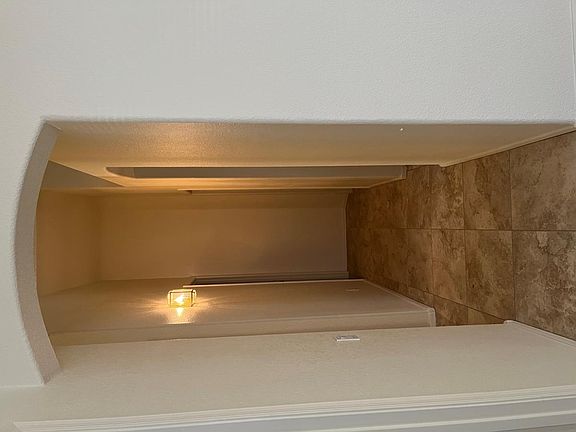 5th image of 12162 N Sterling Ave