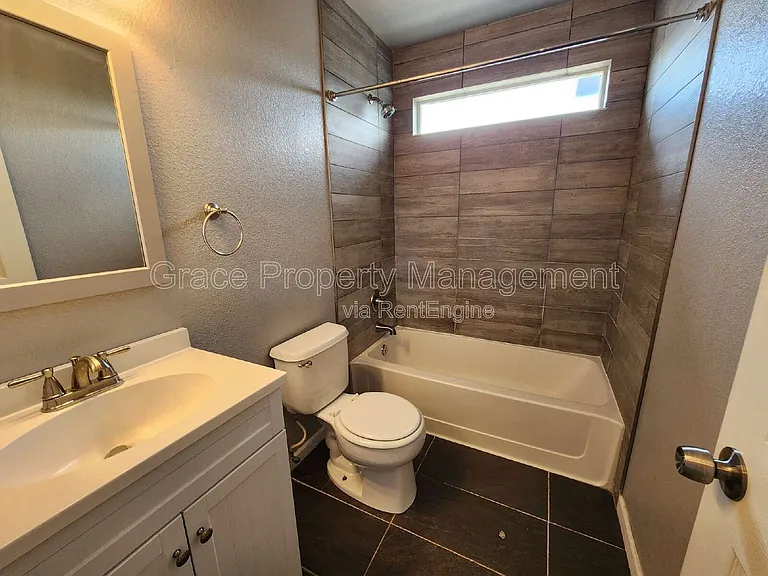 10154 Wyandott Cir N — Photo 12