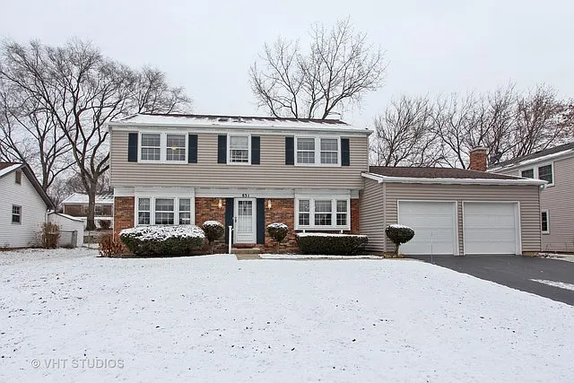 831 Essington Ln photo 1