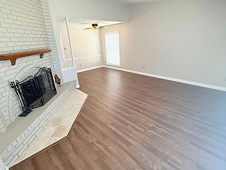 4808 Graham Ct — Photo 12