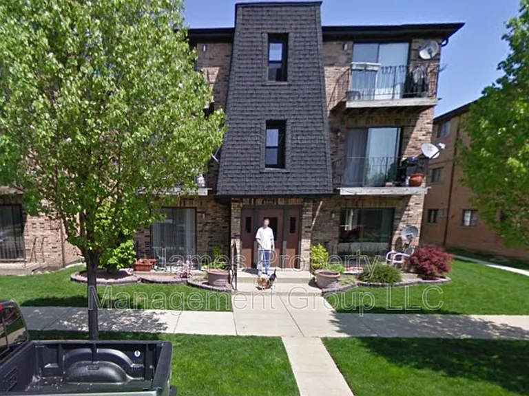 6606 W 64th Pl #1A — Photo 1