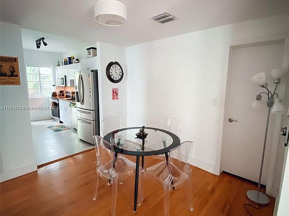 4th image of 2905 Sheridan Ave APT 1