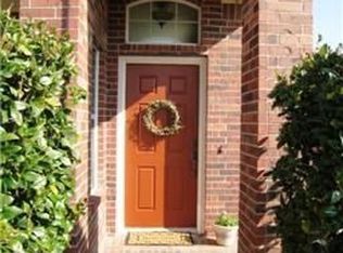 2206 Highland Hills Dr, Conroe, TX 77304