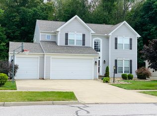 159 Weatherstone Ct, Akron, OH 44321