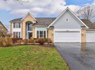 1804 Darnell St, Libertyville, IL 60048