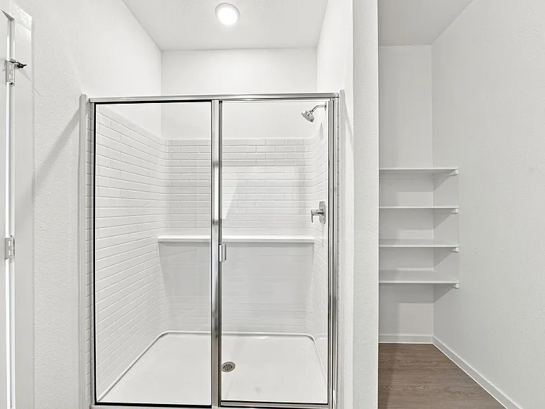 618 Amber Falls Dr — Photo 13