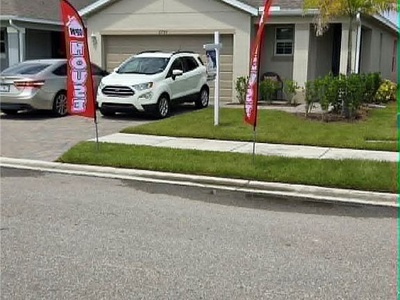 3rd image of 2793 Star Coral Dr