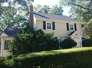 111 Oakmere St, West Roxbury, MA 02132