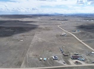 22 S Ridge Rd, Douglas, WY 82633