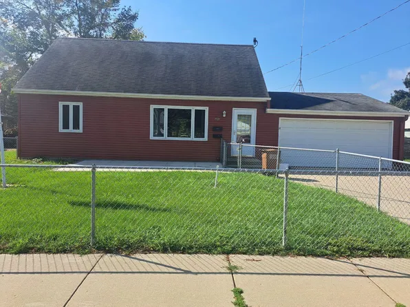 1521 W Clark St, Albert Lea, MN 56007