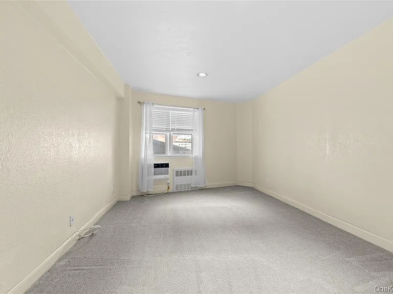 750 Shore Rd #2G — Photo 18