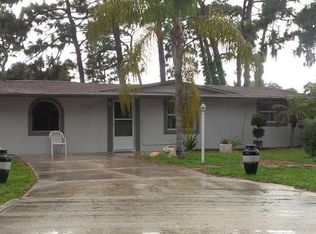 2820 Fiesta Dr, Venice, FL 34293