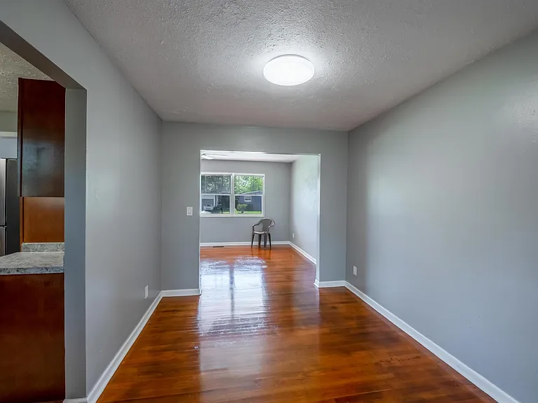 3351 Cesery Blvd — Photo 19