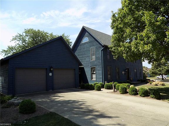 4th image of 4125 Menlo Park Ln