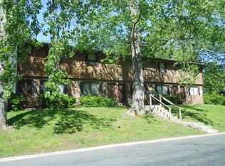 1100 Apache Dr APT 4, Collinsville, IL 62234