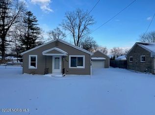 549 S Dorcas Rd, Holland, OH 43528