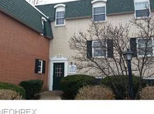 4789 Columbia Rd UNIT 1, North Olmsted, OH 44070