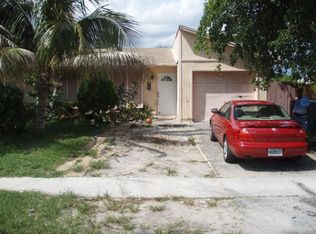 205 SW 5th Ave, Boynton Beach, FL 33435