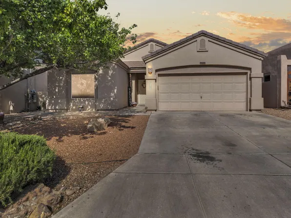 3915 Tundra Swan Ct NW, Albuquerque, NM 87120