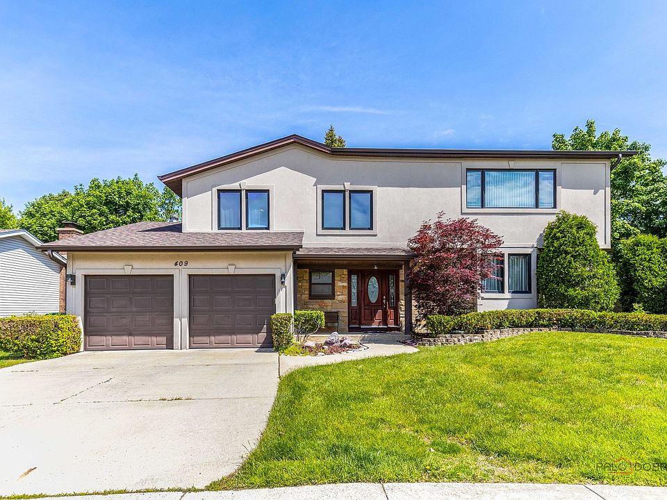 1st image of 409 Chicory Ln