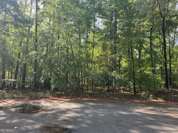 8 Winchester Way, Sandersville, GA 31082