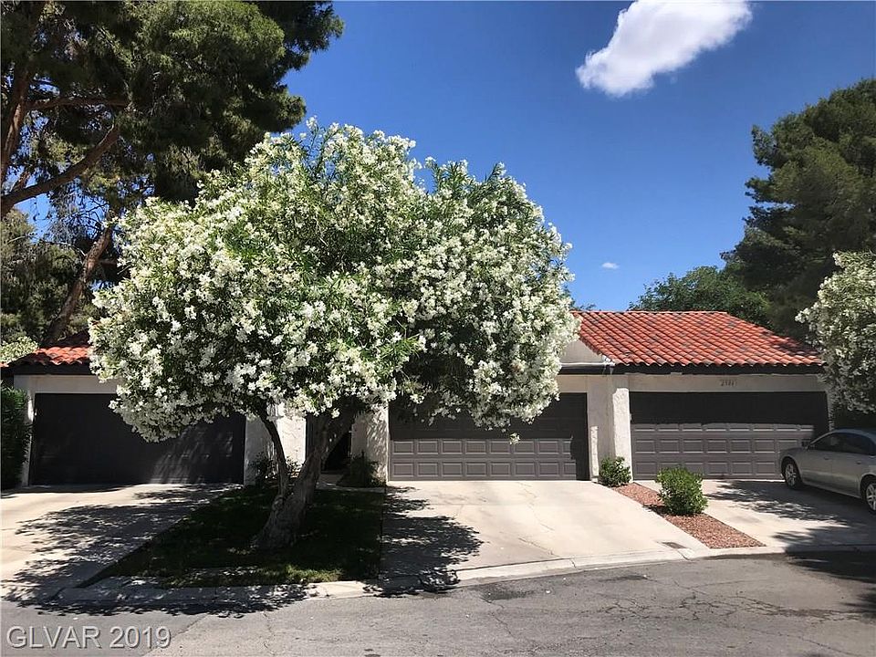 1st image of 2582 Palmera Cir