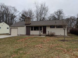 321 Bellaire Rd, Avon Lake, OH 44012