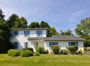 9235 Horseshoe Bnd, Dexter, MI 48130