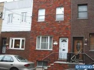 2634 S Chadwick St, Philadelphia, PA 19145