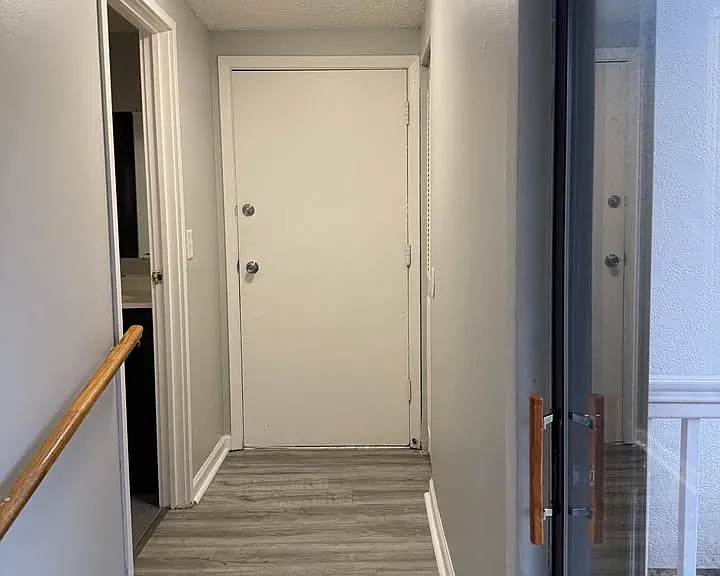 189 Gregory St #1 — Photo 9