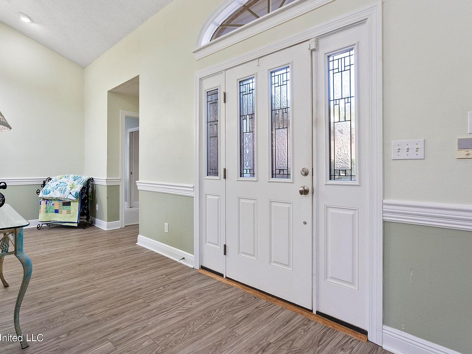 219 Tantallon Dr, Ocean Springs, MS 39564 Zillow