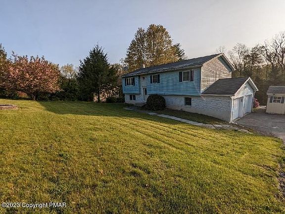 2nd image of 118 Hilltop Dr