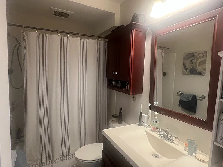 235 Washington Ave #2 — Photo 9