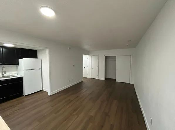 Brickstone Apartments, 2910 Arnold Rd #2805-22, Des Moines, IA 50310