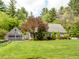 16 T Hall Rd, Charlton, MA 01507