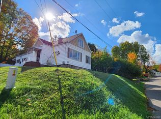 104 Hill St, Niagara, WI 54151