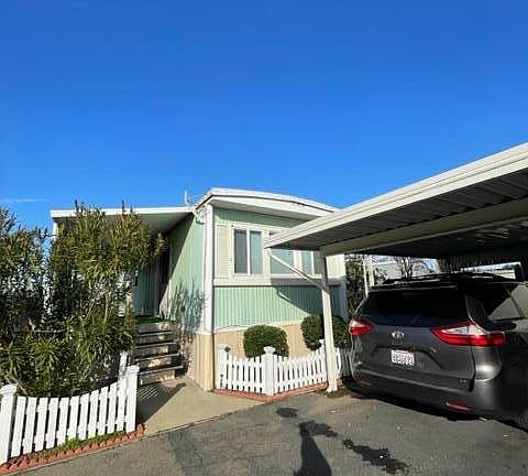 2nd image of 7527 Maple Leaf Ln #176