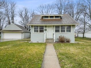 209 S Oakside Ave, Mishawaka, IN