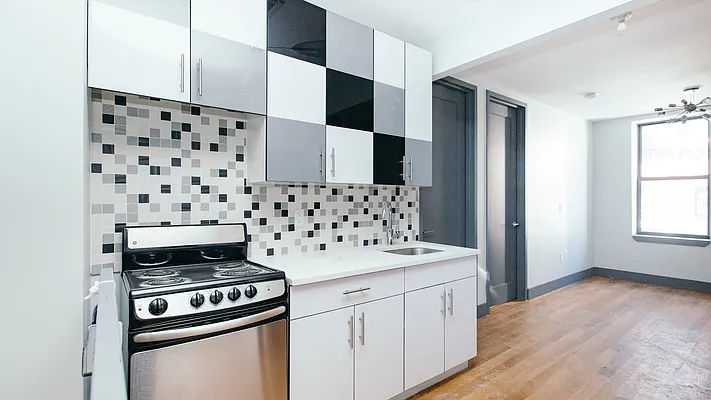 Rented by Nooklyn NYC LLC | media 23