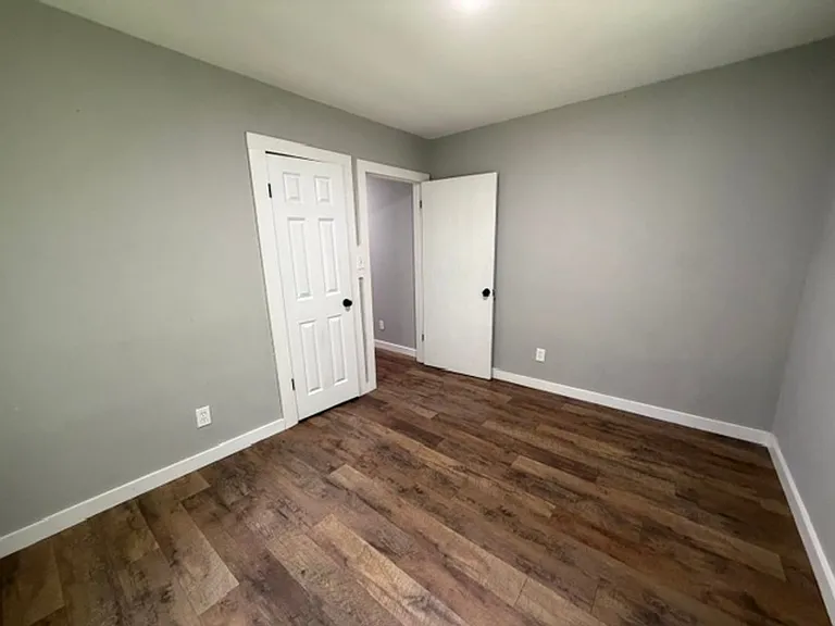 201 Old Harrison Cir SW — Photo 16