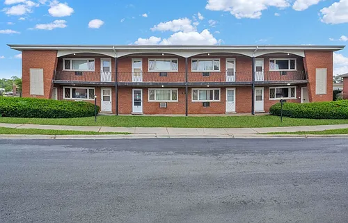 18217 Exchange Ave #2 Photo 1