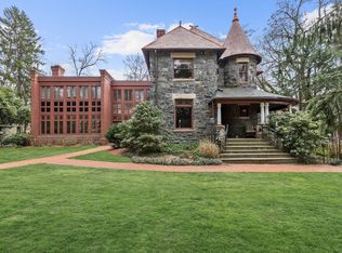 5446 Mohican Rd, Bethesda, MD 20816