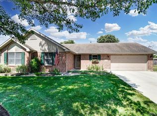 422 Joellen Pl, Englewood, OH