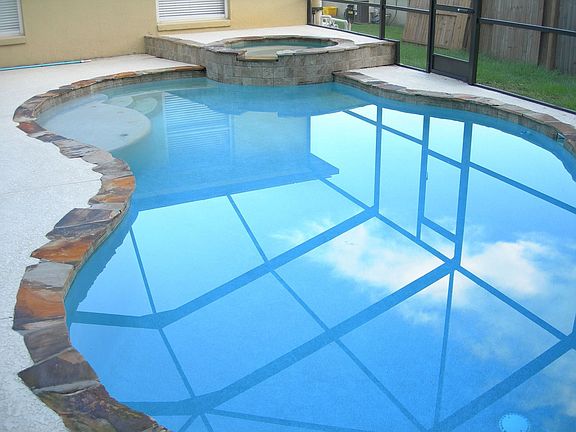 Screened Pool/Spa