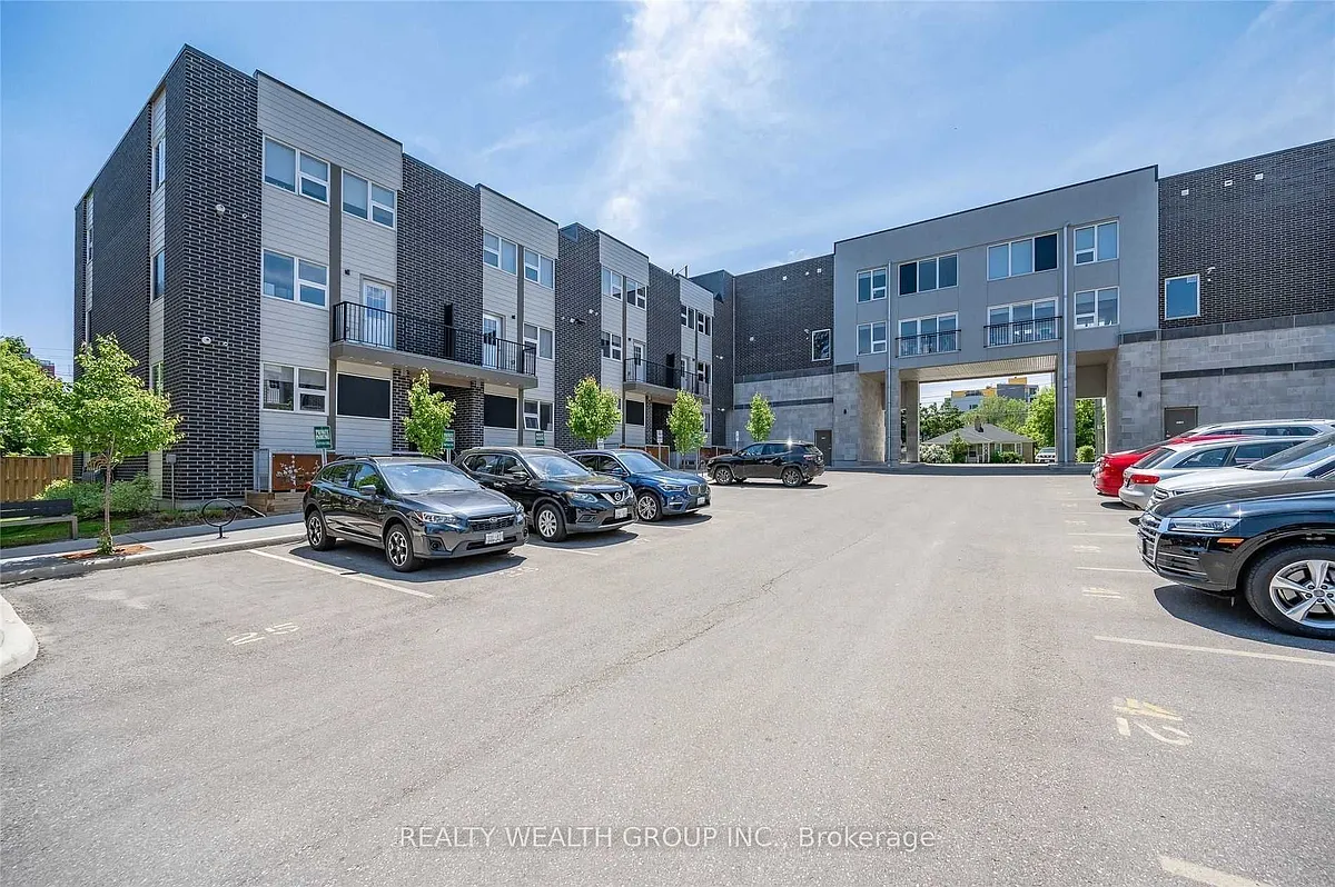 Building Photo - 288 Albert St #113