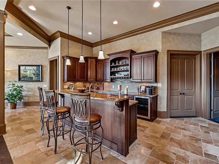 6407 Grand Marina Cir — Photo 94
