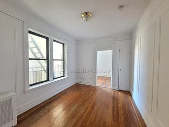 Rented by Bouklis Group